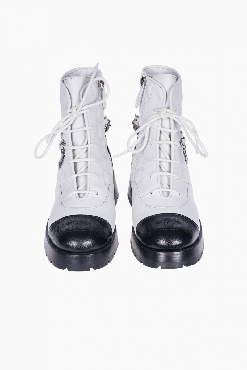 CHANEL WOMEN`S BOOTS CHAIN LACE-UP