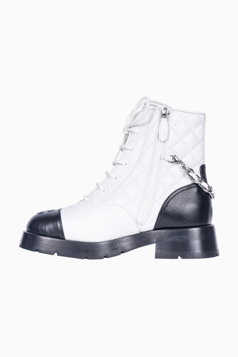 CHANEL WOMEN`S BOOTS CHAIN LACE-UP