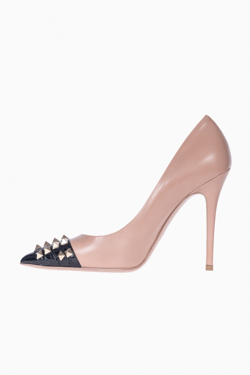 VALENTINO GARAVANI WOMEN'S ROCKSTUD PUMPS